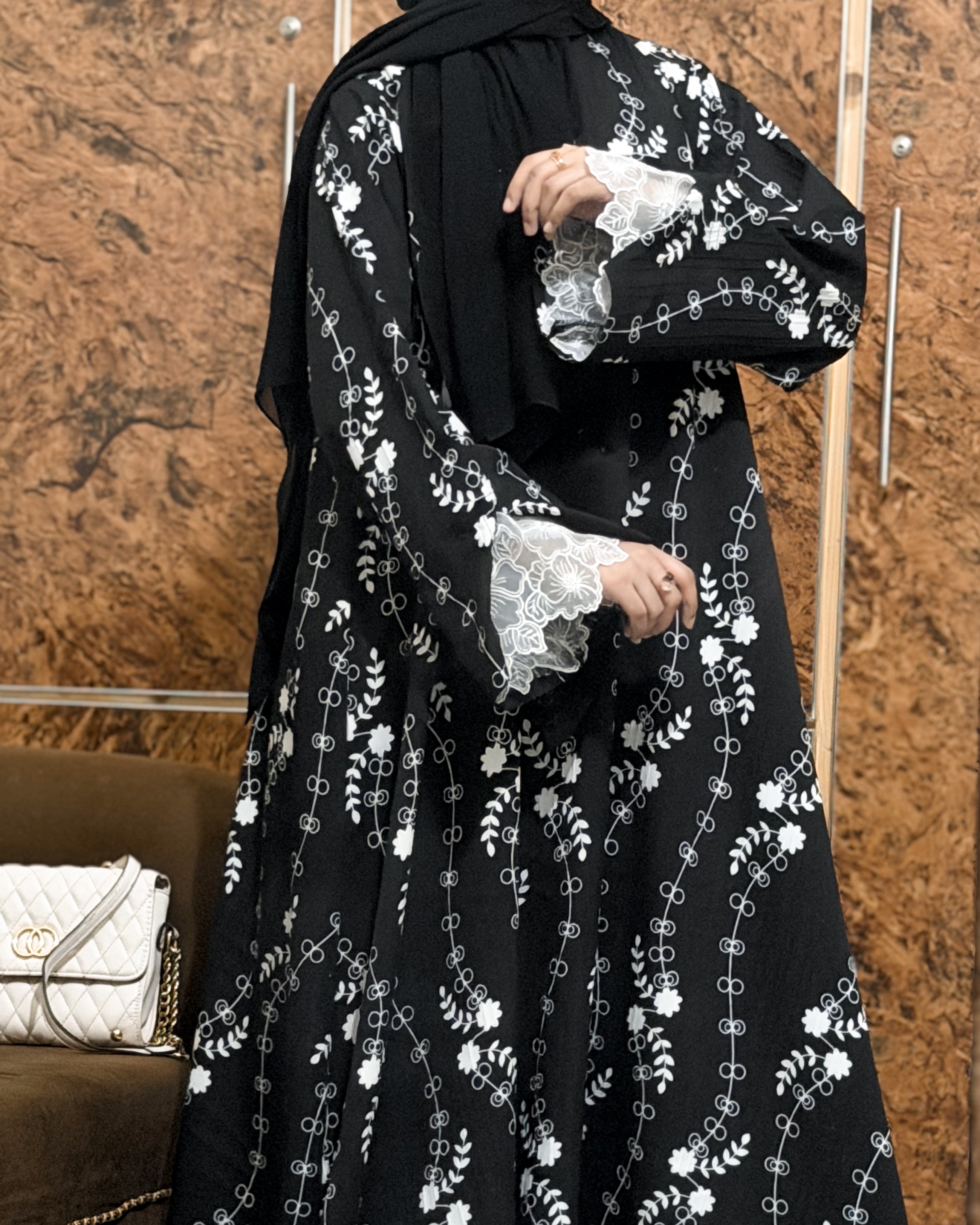 Midnight Bloom Abaya