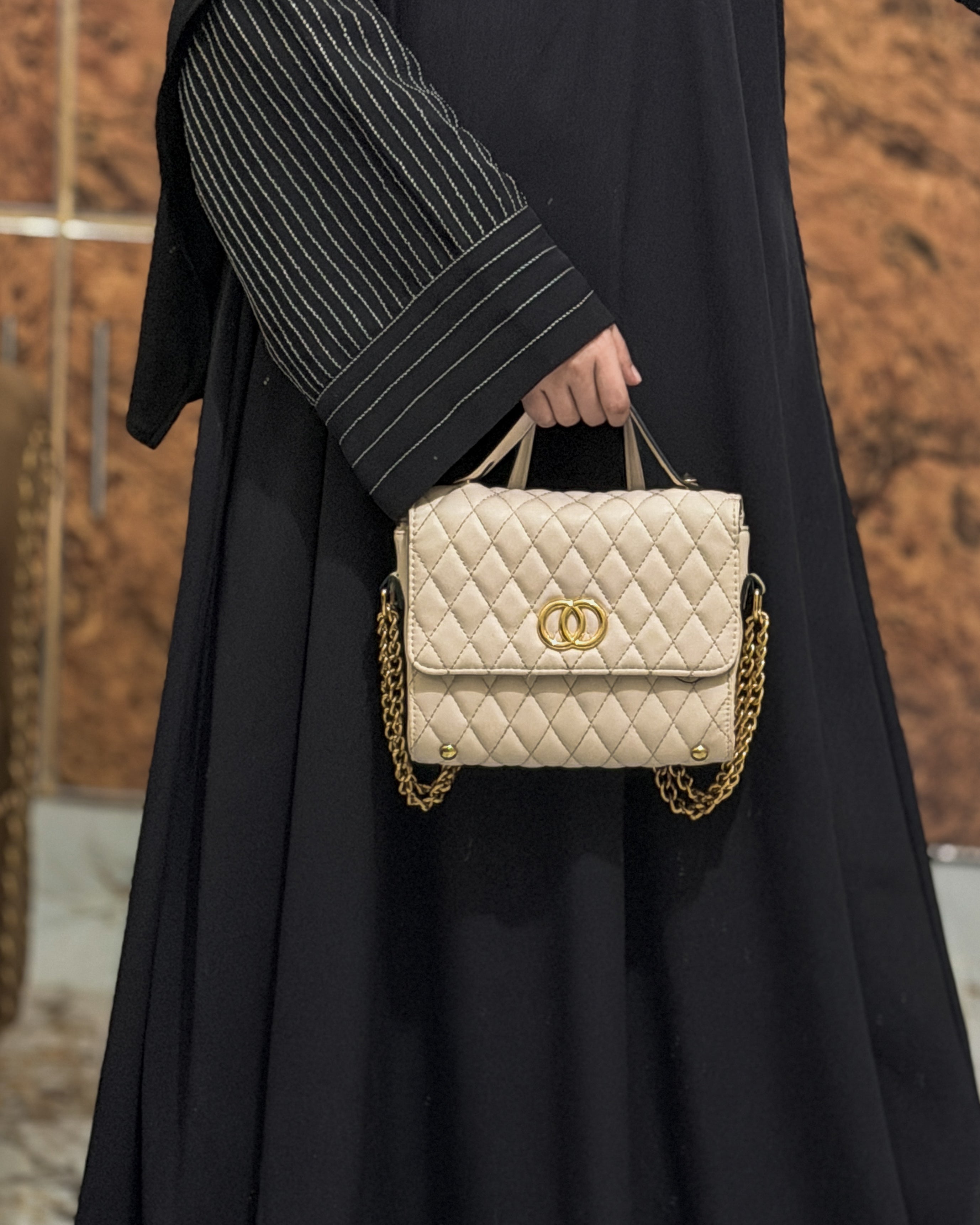 Aurah Basic - Black Striped Sleeve Abaya