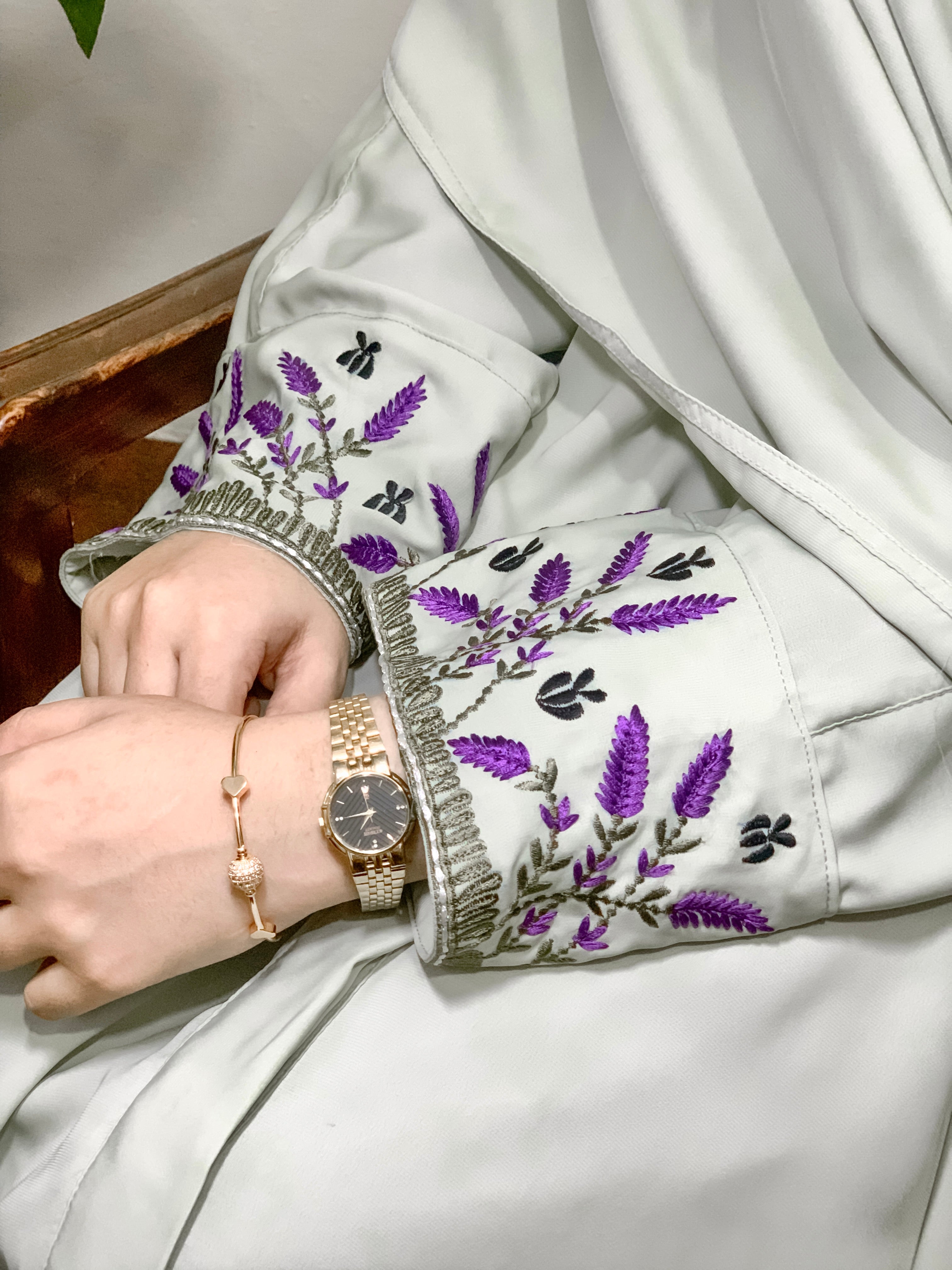 Bliss Abaya – Light Mint