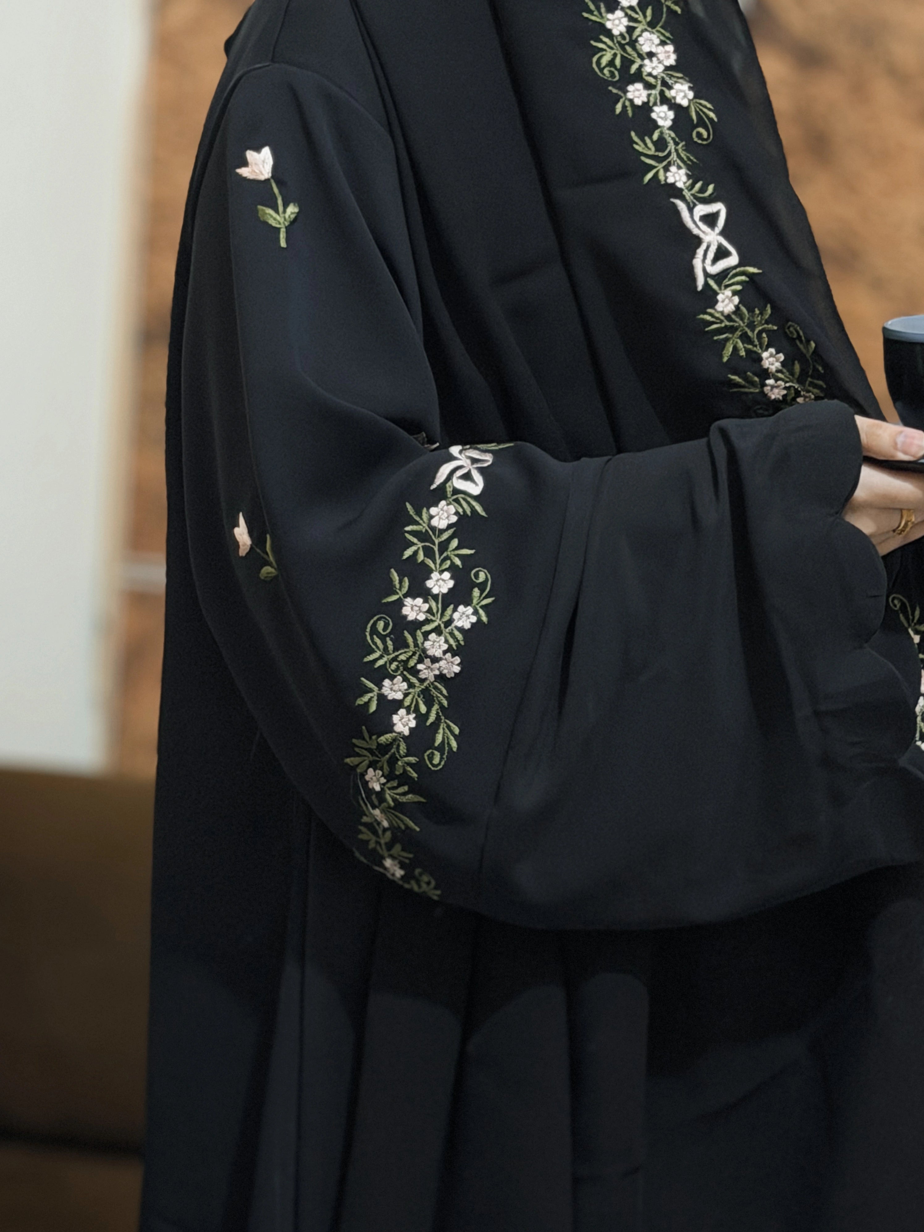 Rosette Abaya - Black