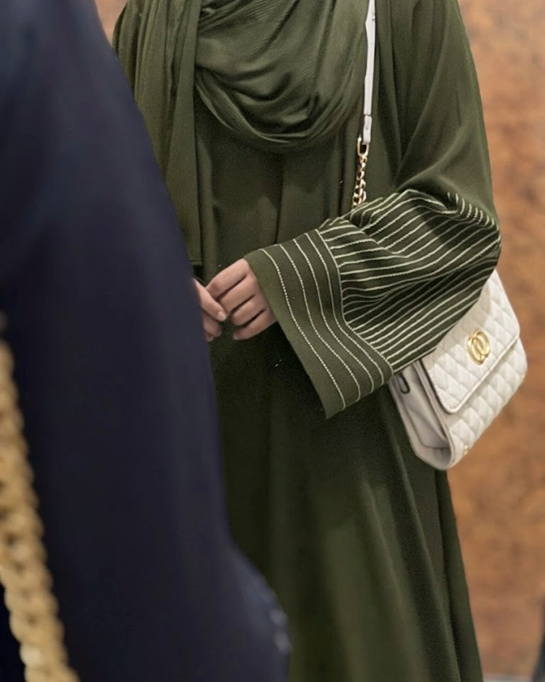Aurah Basic - Olive Striped Sleeve Abaya