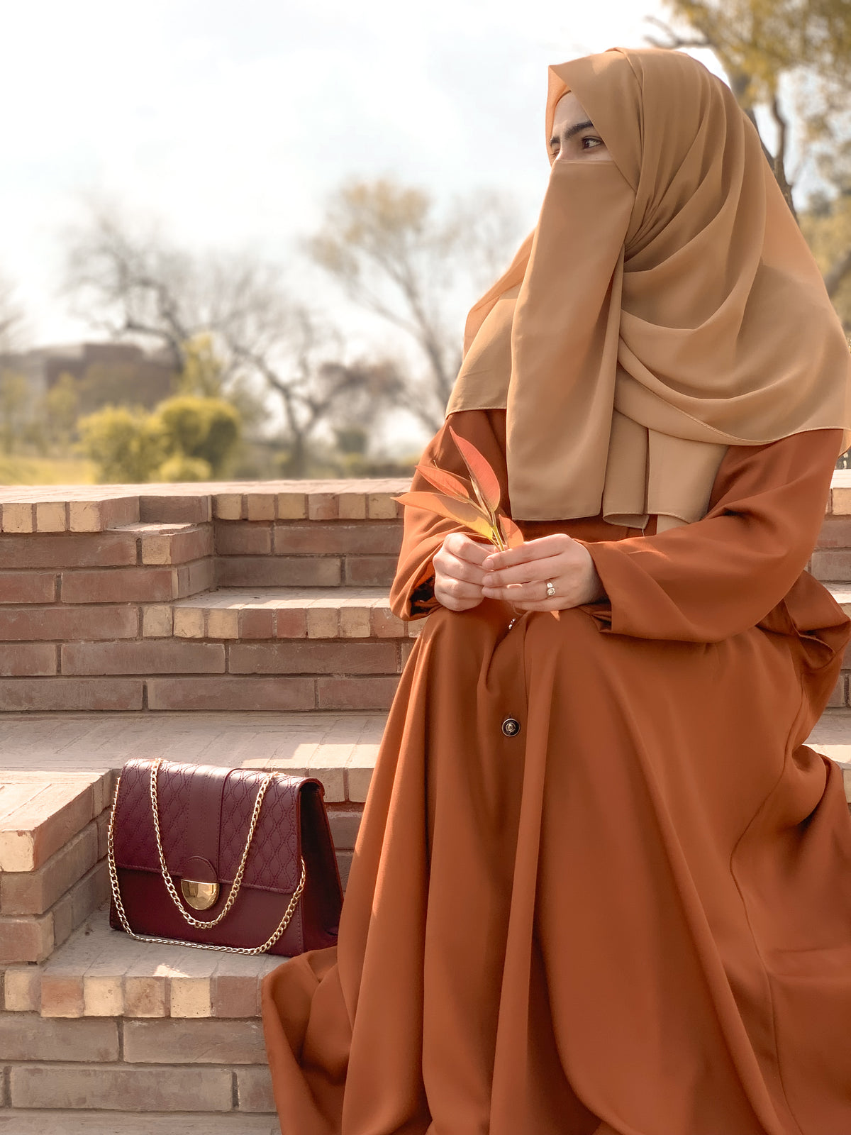 Amber abaya – Rust Brown