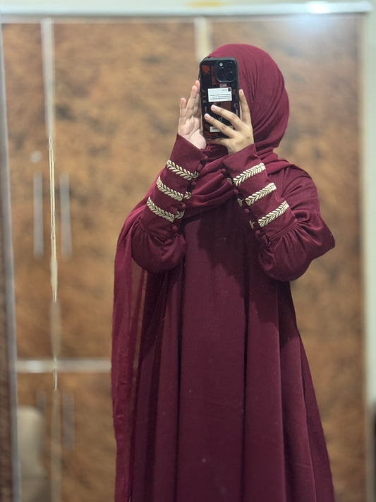 Emira Abaya – Maroon