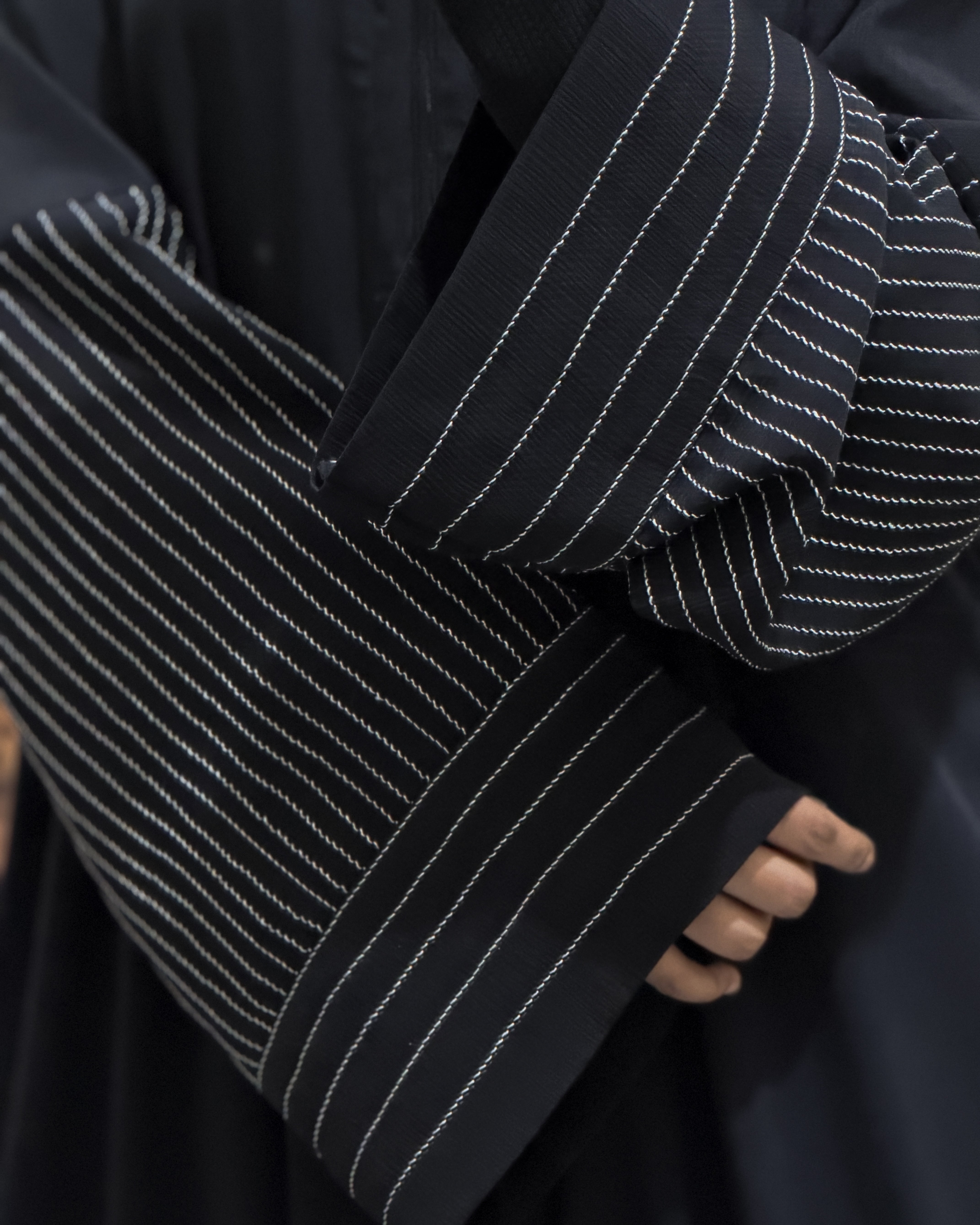 Aurah Basic - Black Striped Sleeve Abaya