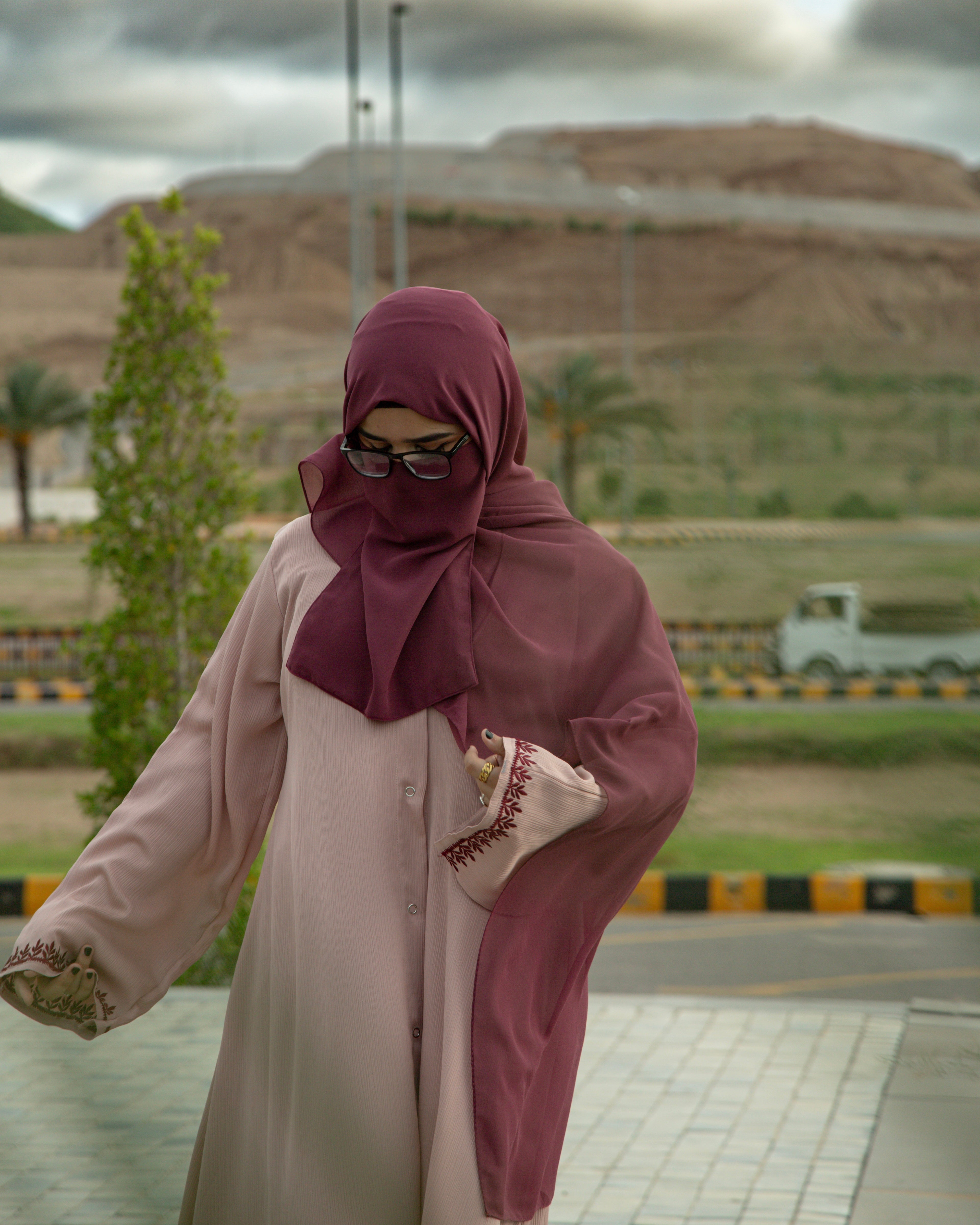 Rosewood Blush Abaya