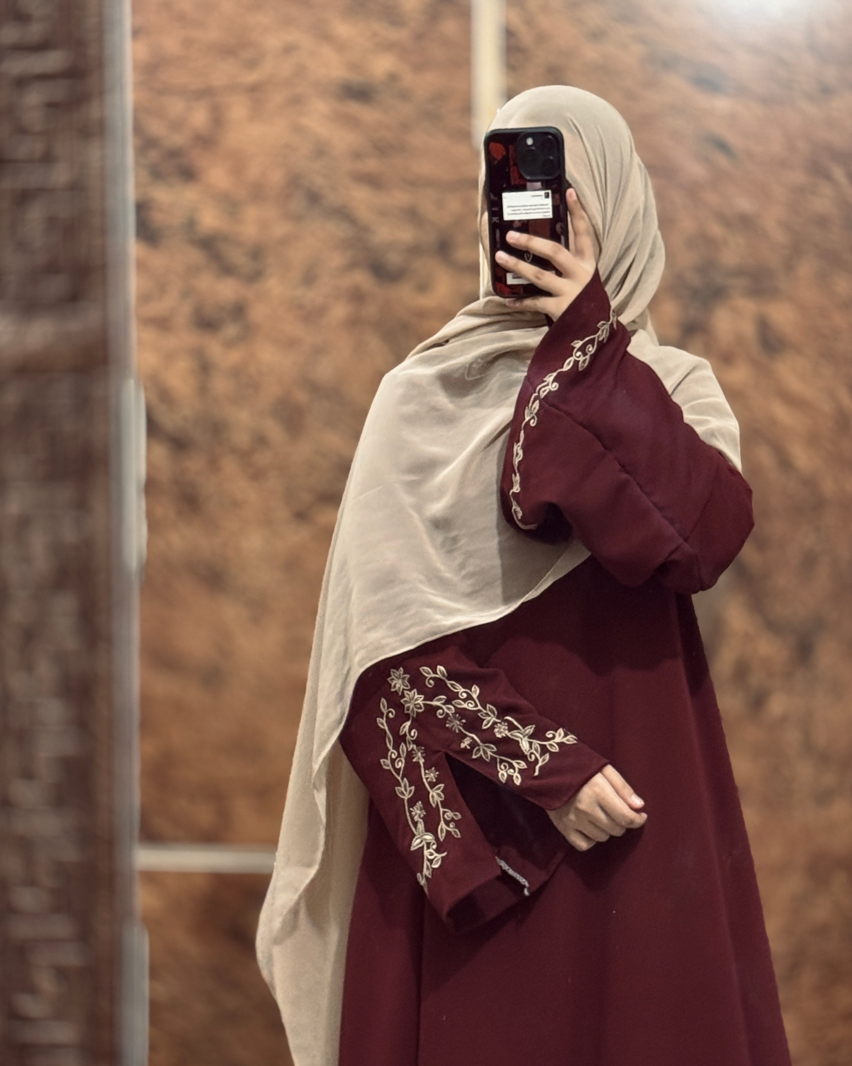 Maroon Luxe Abaya