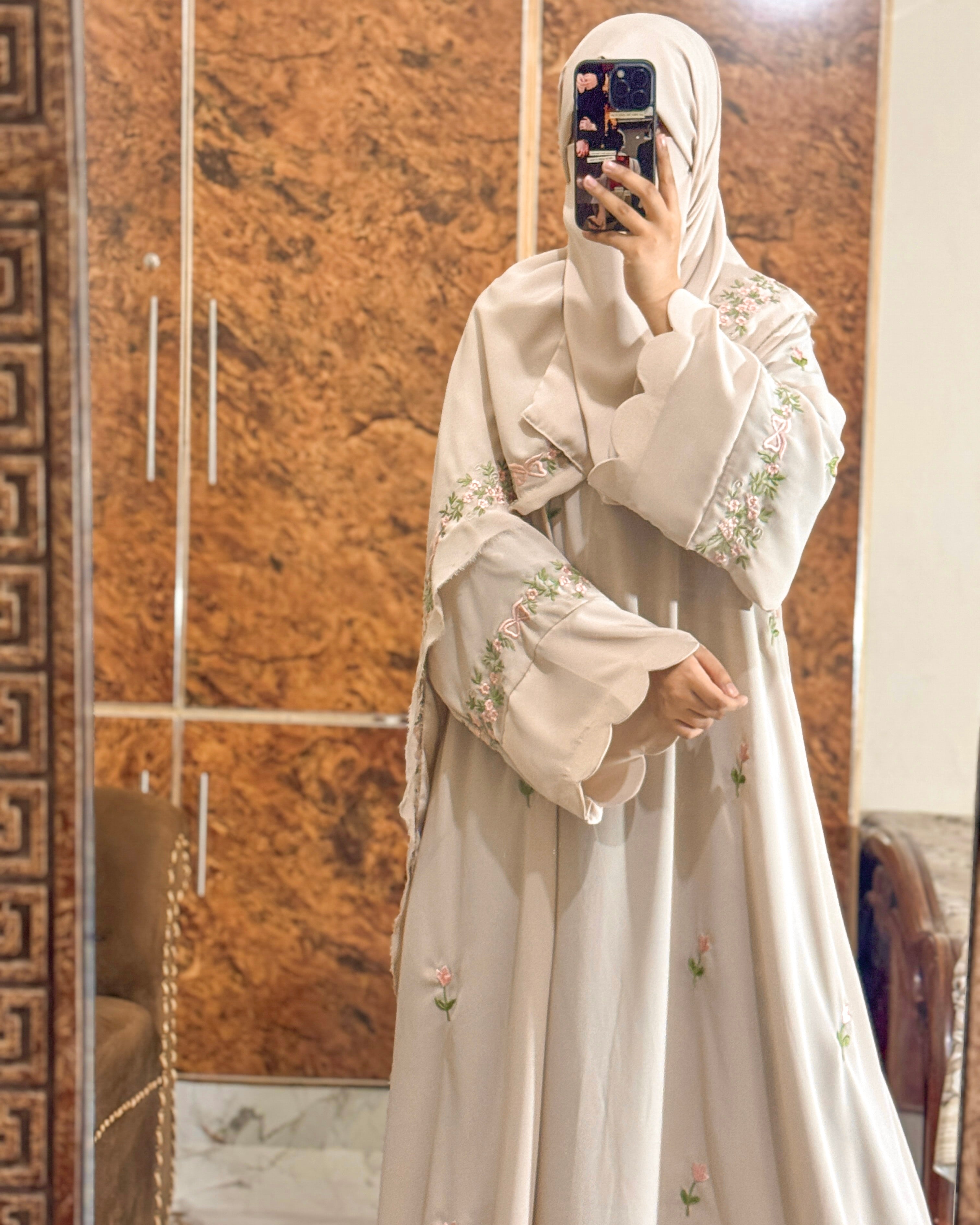 Pastel Rosette Abaya