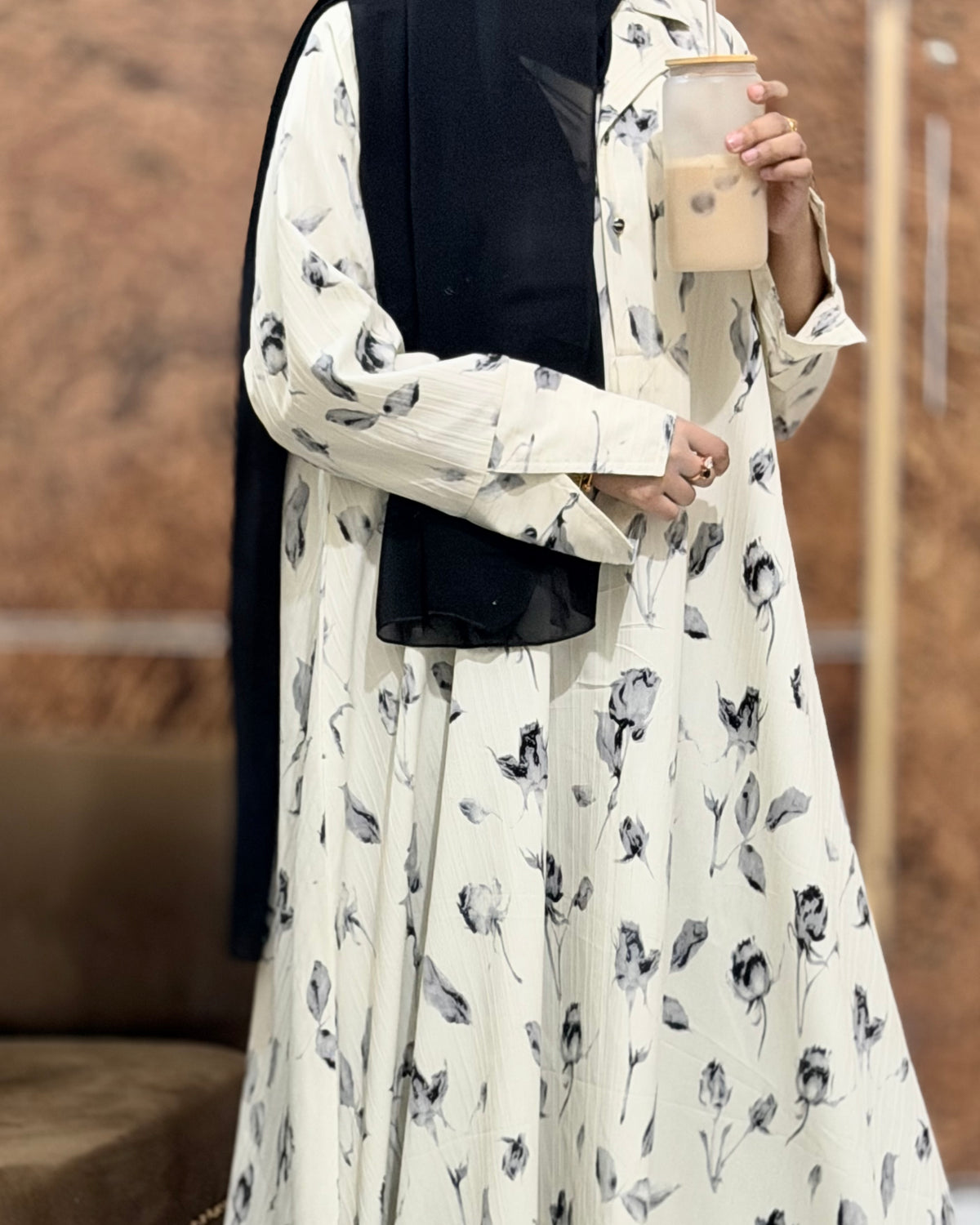 Noir Muse Abaya