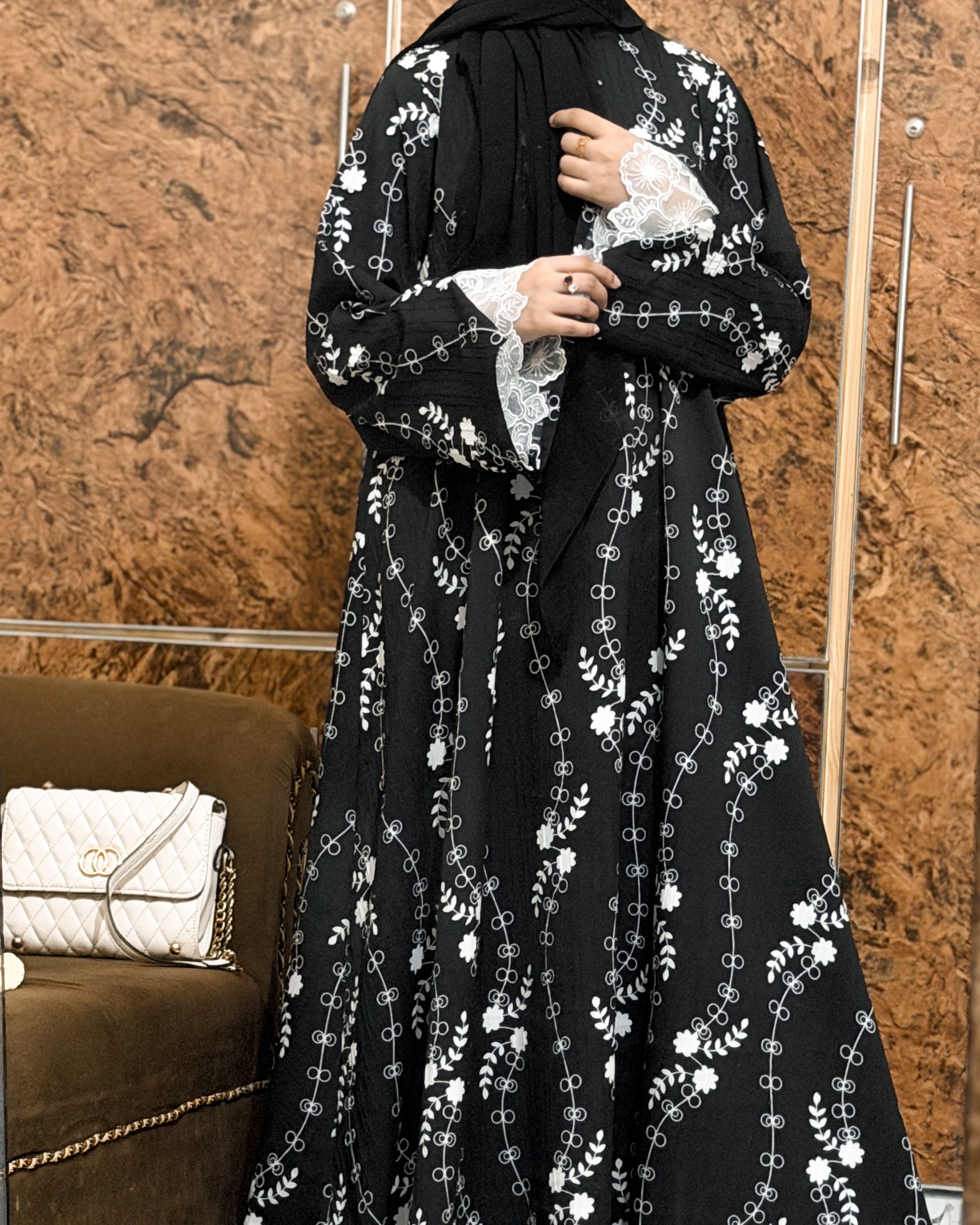 Midnight Bloom Abaya