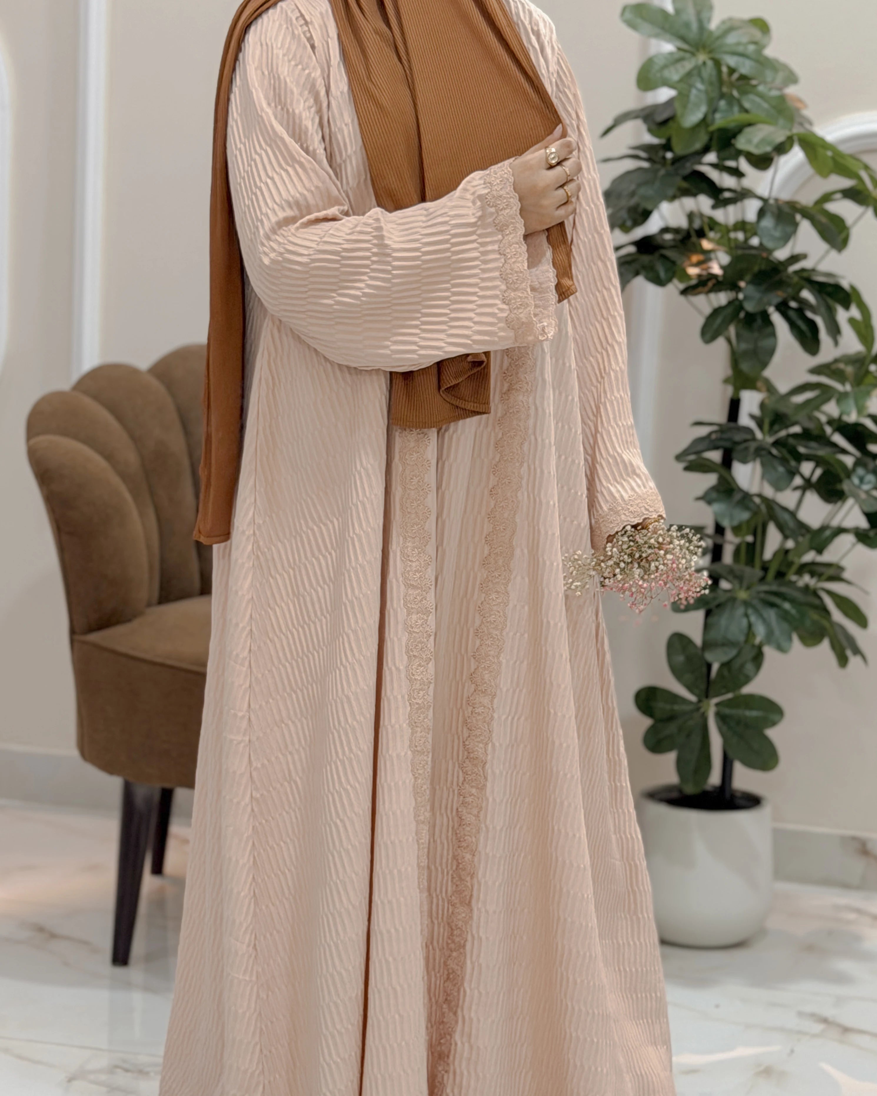 Blush Textured Abaya