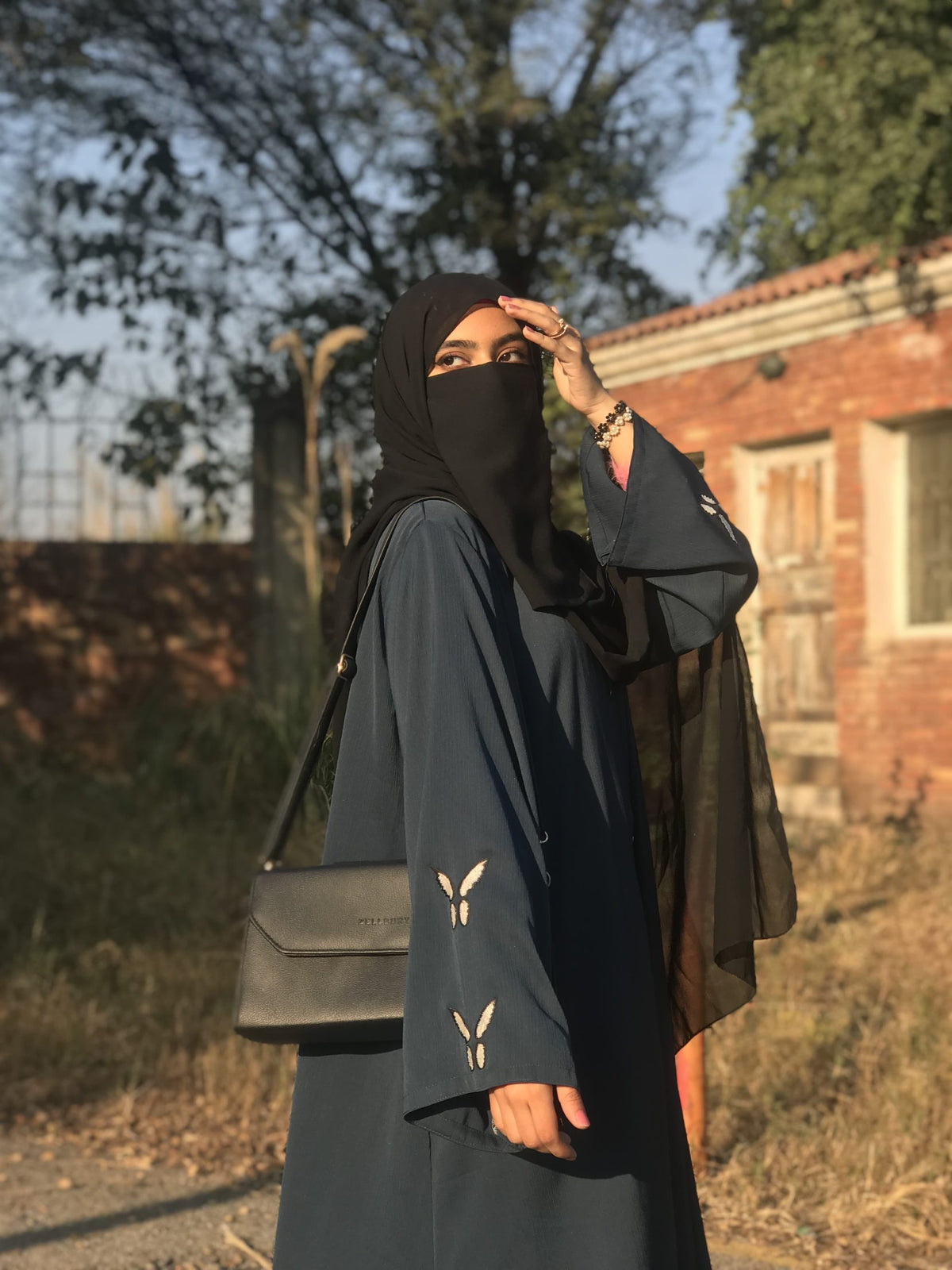 Butterfly Abaya – Dark Blue