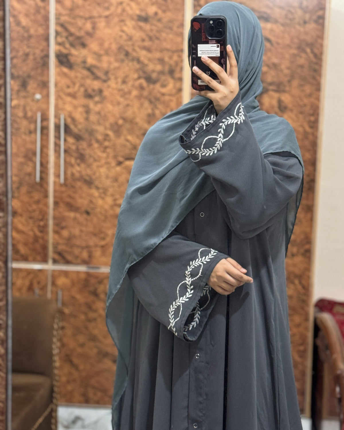 Charcoal Leaf Abaya